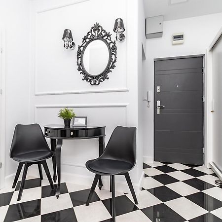 Glow Apartments - Apartment Dubaj Glamour, Ulica Dluga Old Town Gdansk Dış mekan fotoğraf